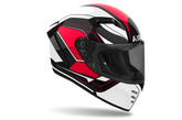 Casco Connor, un casco integrale con calotta in termoplastica resistente. Visiera extra-large e sistema di ventilazione. Di Airoh.
